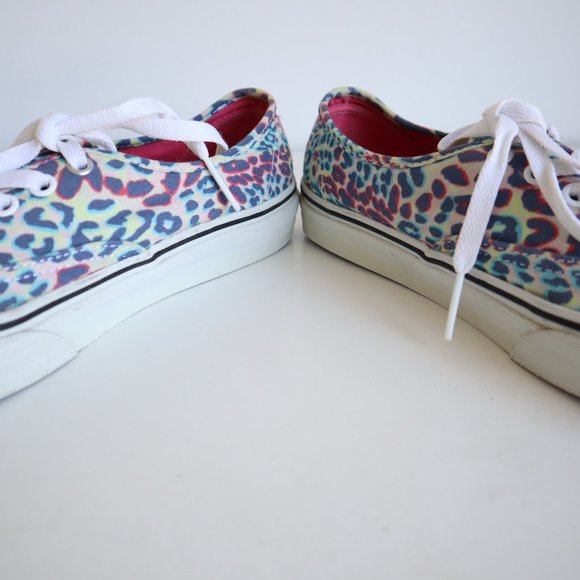 Vans Authentic Rainbow Leopard Print, Size 7 US Women's/5.5 Men's - Picture 9 of 12
